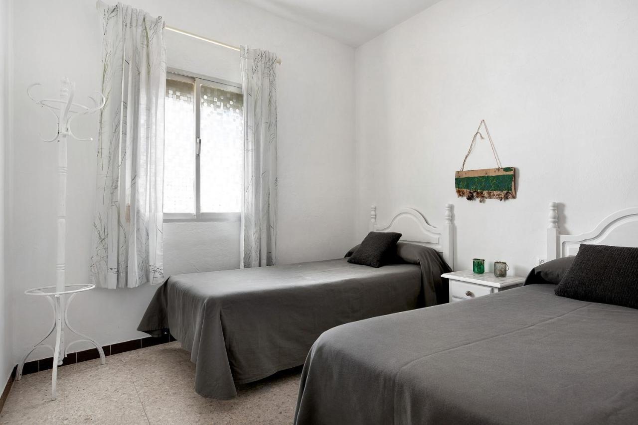 Casa Juani - Solo Familias Apartment Conil De La Frontera Bagian luar foto