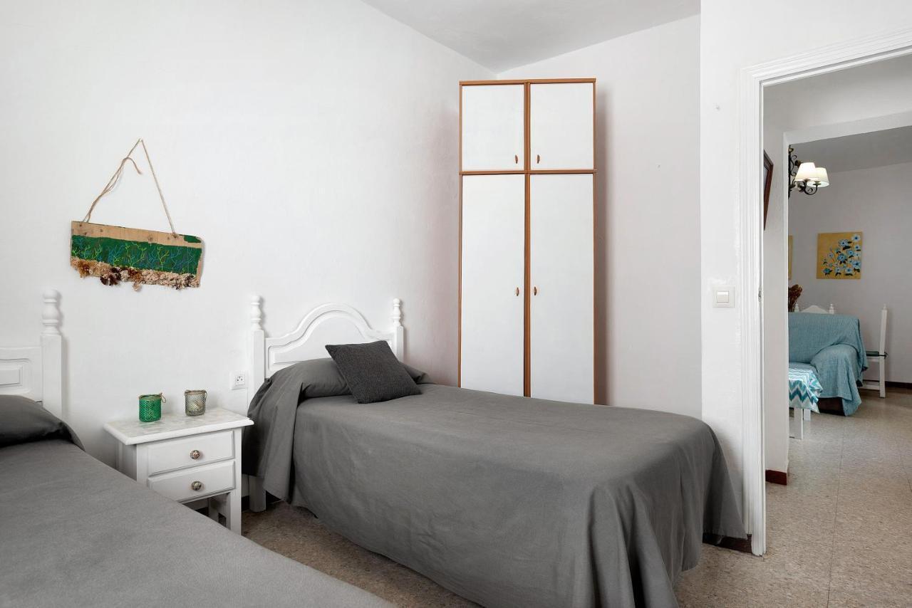 Casa Juani - Solo Familias Apartment Conil De La Frontera Bagian luar foto